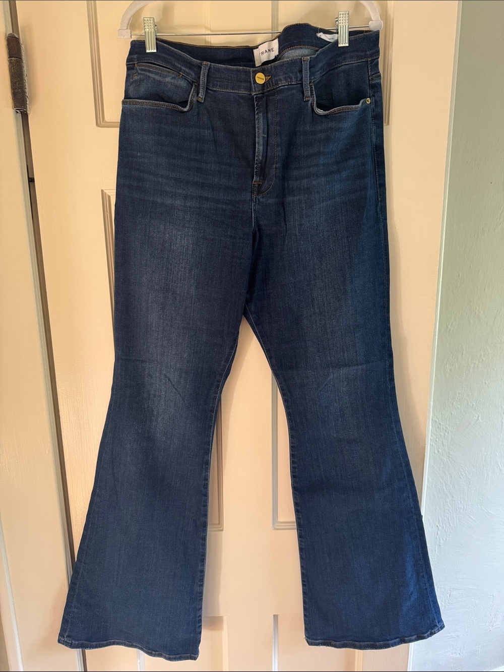 Frame Le High Flare Dark Blue full-length Women's Jeans